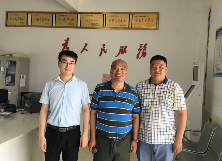 江蘇天泓汽車集團(tuán)開展“城鄉(xiāng)結(jié)對(duì) 文明共建”活動(dòng)